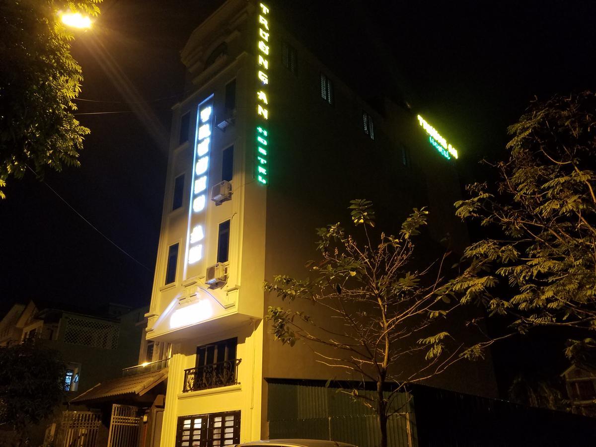 Truong An Hostel Viet Tri エクステリア 写真